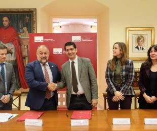 Firma acuerdo UCLM-JCCM